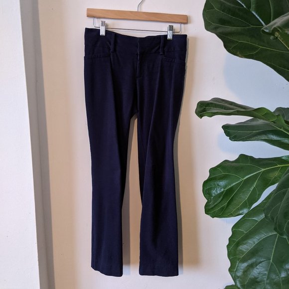Lilly Pulitzer Pants - Lilly Pulitzer | Navy Stretch Crop Pant Sz 4